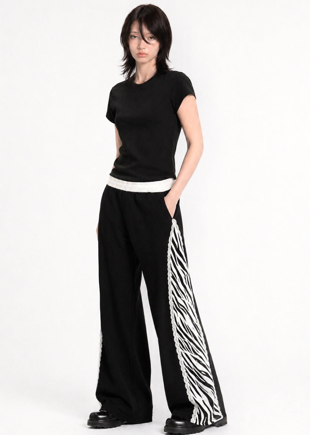 "ZEBRA FLARED" SWEATPANTS